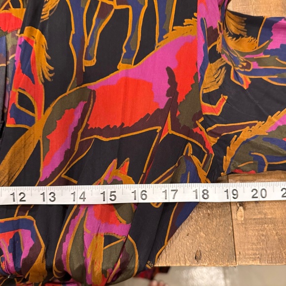 Farm Rio Wild Horses Viscose Jumpsuit Unique Print, Lightweight & Flowy Size S - Picture 15 of 16